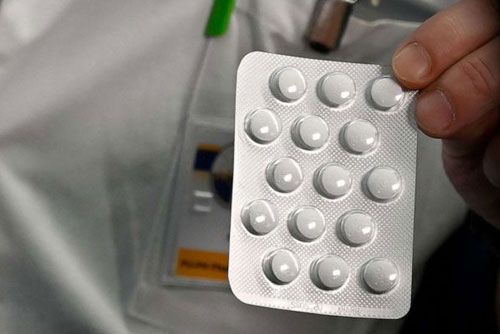 Tablets containing chloroquine, a commonly used malaria drug that has shown signs of effectiveness against coronavirus, according to a study conducted in several Chinese hospitals